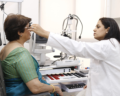 Computer Vision Syndrome service at Arunodaya Eye Clinic in Wakad, Pune by Dr. Anuprita Gandhi Bhatt, Top Opthamologist in Pune.